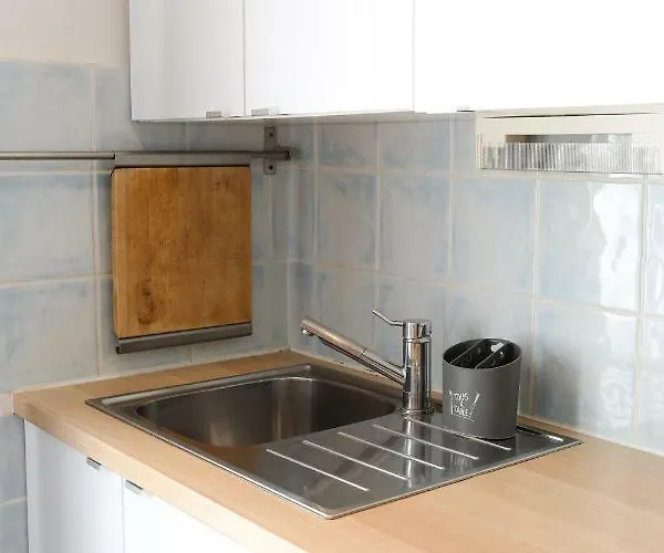 6 Personnes Vue 30 M De La Apartman Hyères